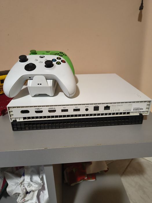Xbox one x 1tb memorie