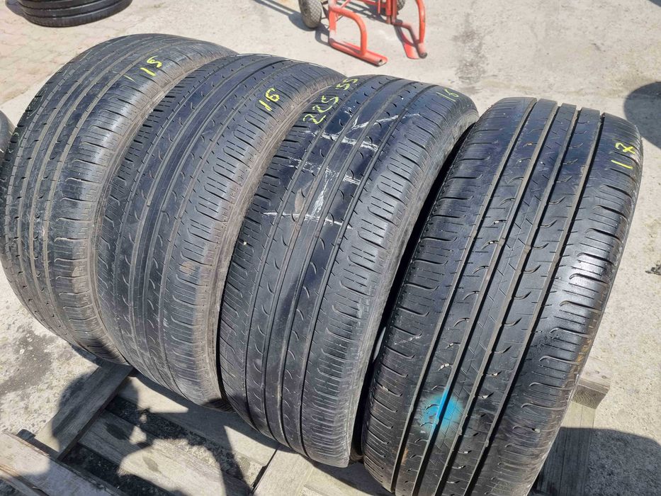 225/55 R19 • Vara • GoodYear EfficientGrip 4x4 99V | 4 buc | Pret/buc