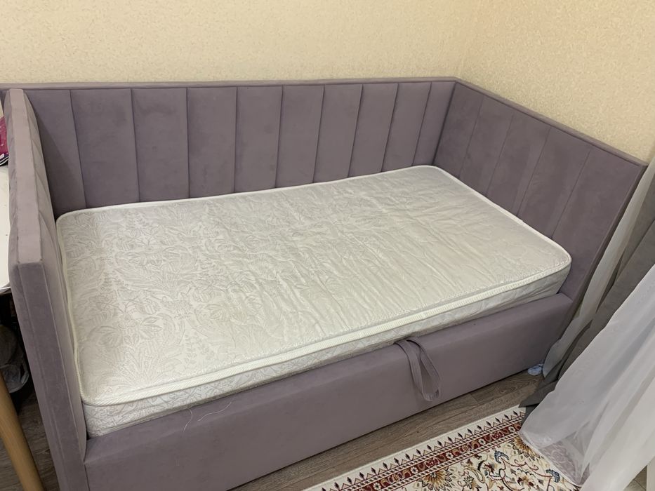 Продаю кровать детскую