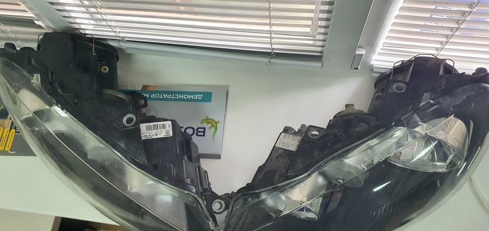 Фара от  Volkswagen Golf 5