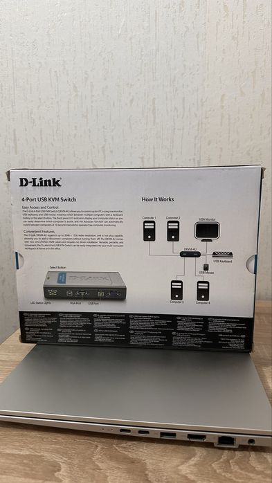 KVM-переключатель D-Link DKVM-4U