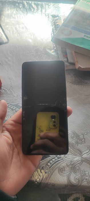 Telefon sotiladi 500ming