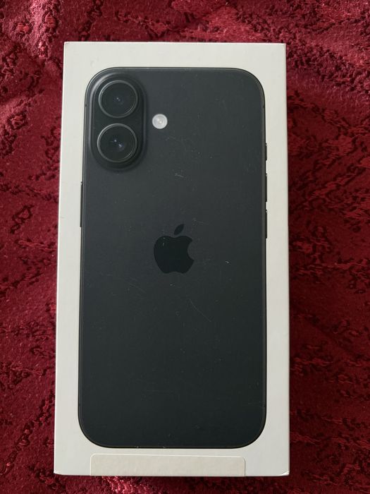Срочно продам IPhone 16