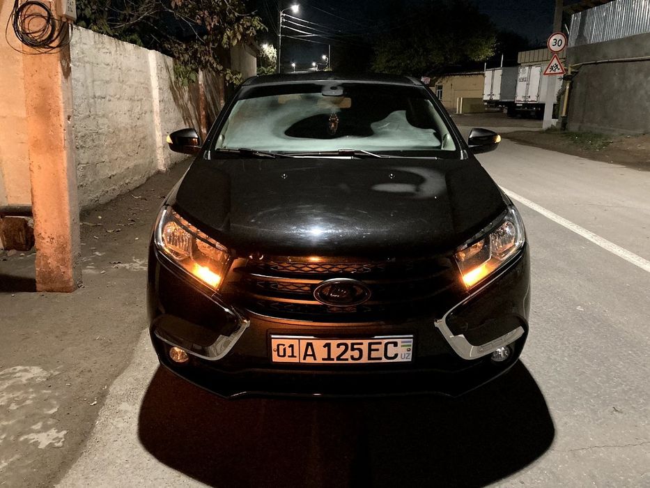 Продам Lada X-RAY