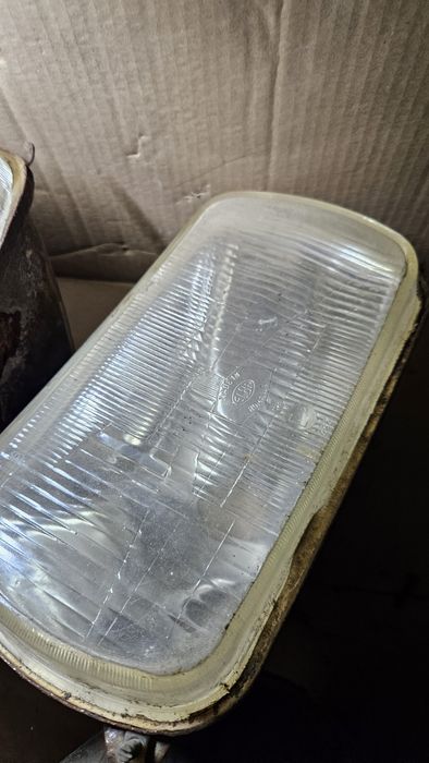 Jucarii Dacia 1300 faruri elba