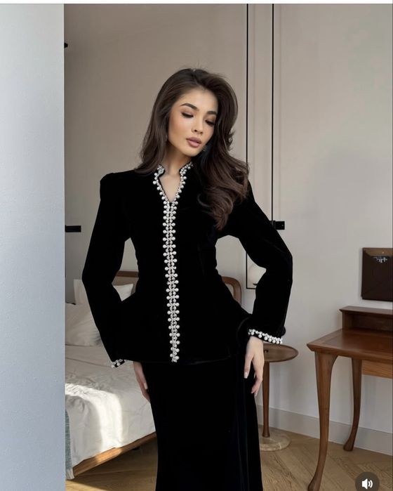 Продам платье новый