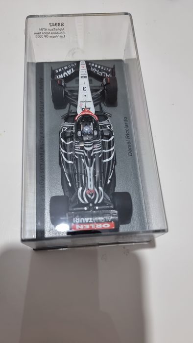 Alpha Tauri AT04 special livery Daniel Ricciardo Las Vegas 1:43 Spark