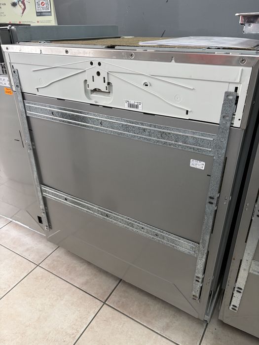 Miele G 4263 scvi миялна за пълно вграждане. Произведена в Германия.24 мес гаранция