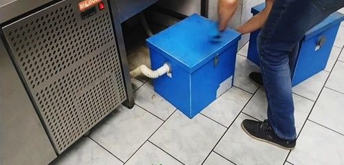 Чистка жироуловителей