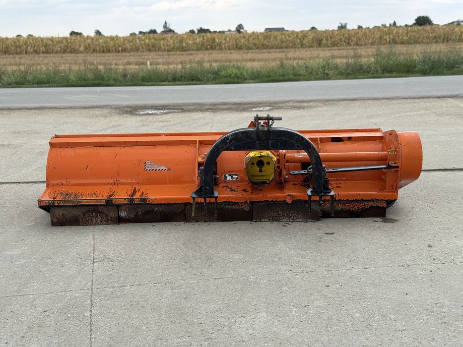 Tocatoare Resturi Vegetale/Coceni/Spini Perfect 2,70m Import Germania