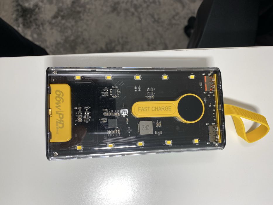 Baterie auxiliara 30000 mA