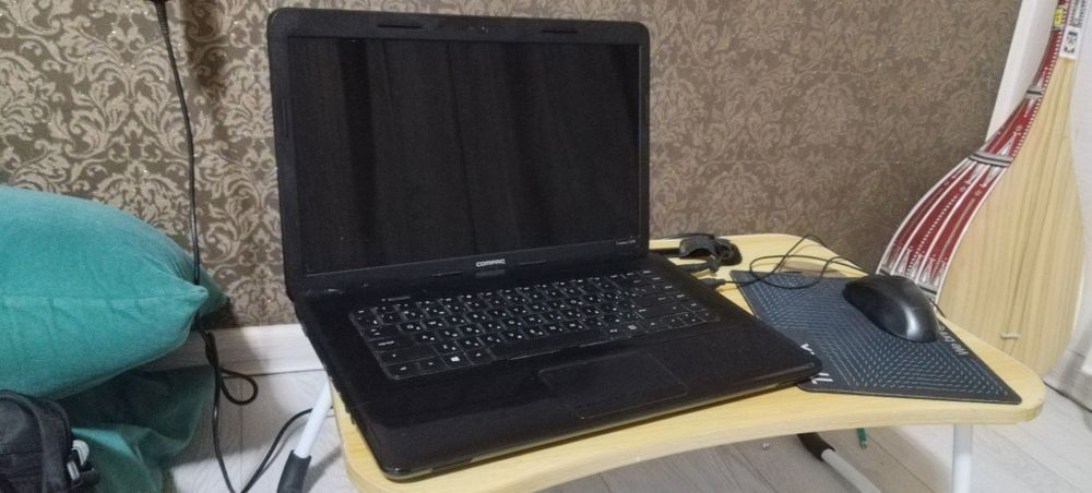 Продаю ноутбук Compag 12gb