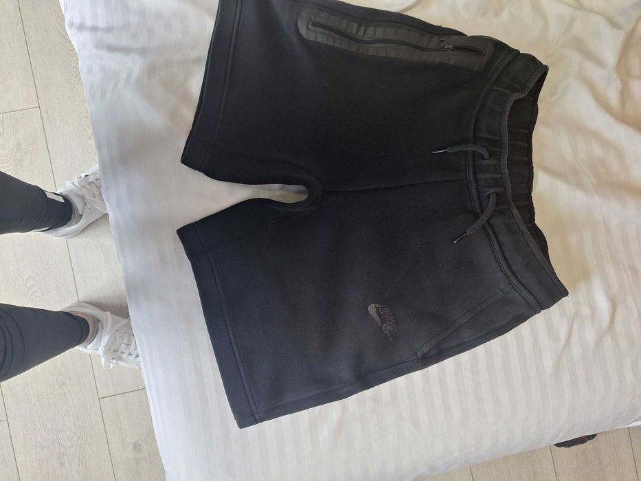 Nike Tech Fleece къси панталони – оригинал3 бр.