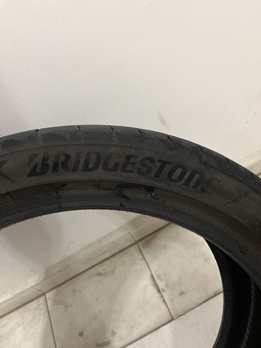 235/40/18 / BRIDGESTONE POTENZA sport / 39/23 / ЛЕТНИ