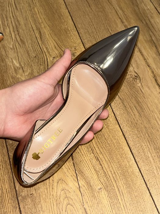 Новые туфли 38 размера