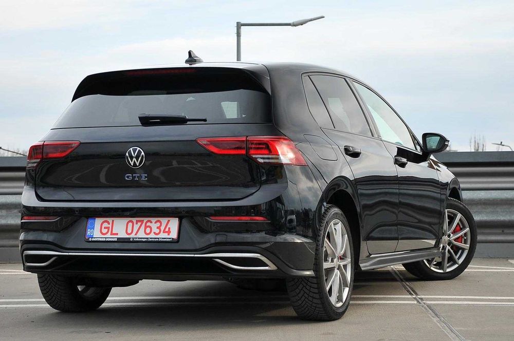 VOLKSWAGEN Golf 2023 — imagine 4