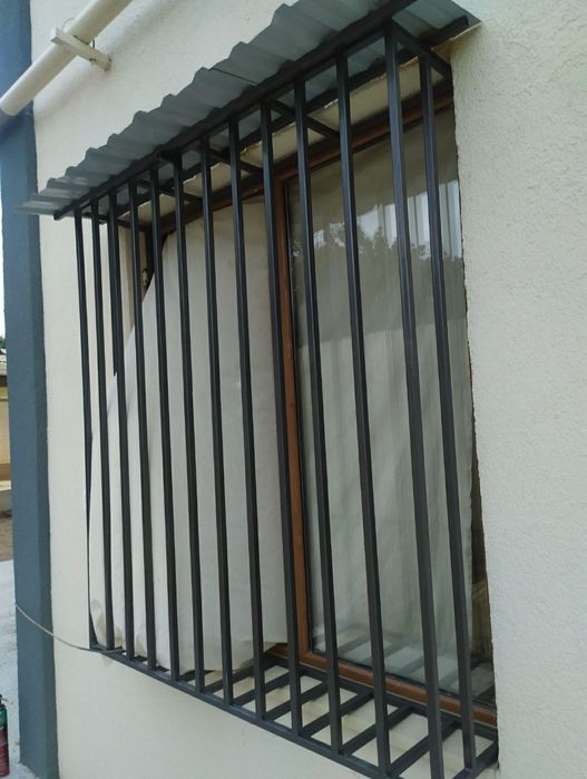 Deraza romlar uchun panjaralar