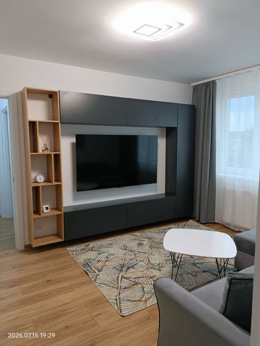 Vand apartament str aviatarilor 2 camere etajul 4