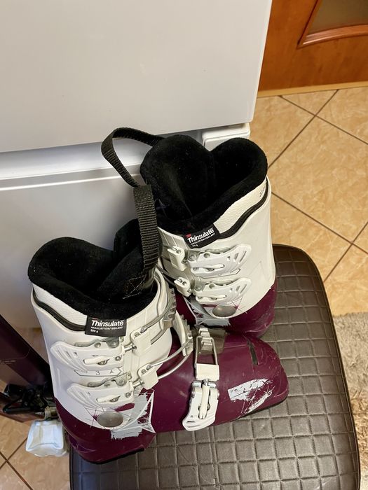 Schiuri copii 130 cm cu clapari skiuri