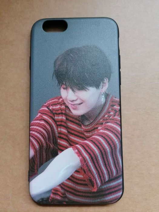 Чехлы на телефон