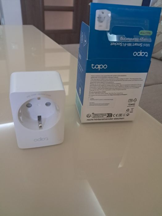 Продавам смарт контакт TAPO
