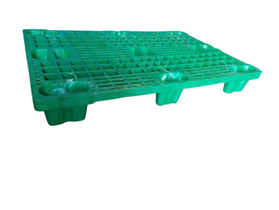 Поддоны,  паллеты пластиковые 1200 х 800 х 150 мм. Цена :280000 сум