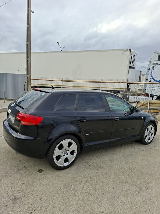 Vând Audi A3 S line