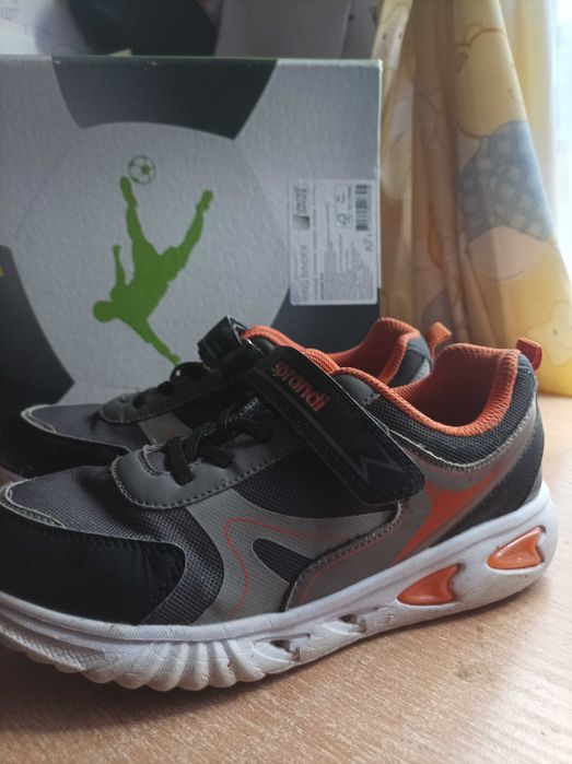 Децки маратонки за момчета