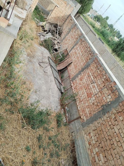 Каробка сотилади срочна