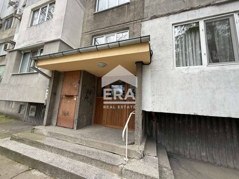 Продава се Едностаен апартамент в Русе, Родина 2 - 39 кв.м за 696 €/кв.м - Снимка #4