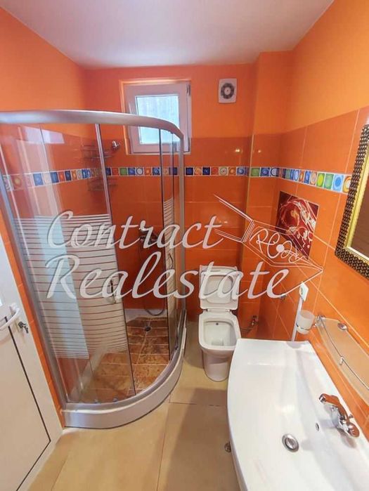 Дава се под наем Тристаен апартамент в Варна, Бриз - 120 кв.м за 510 € - Снимка #15