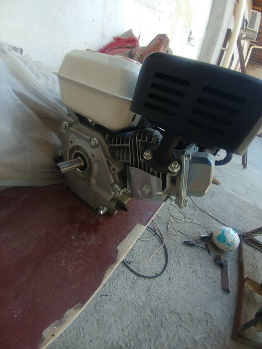 Матор 7 лошадок Новый или обмен на электродвигатель не менее10 киловат