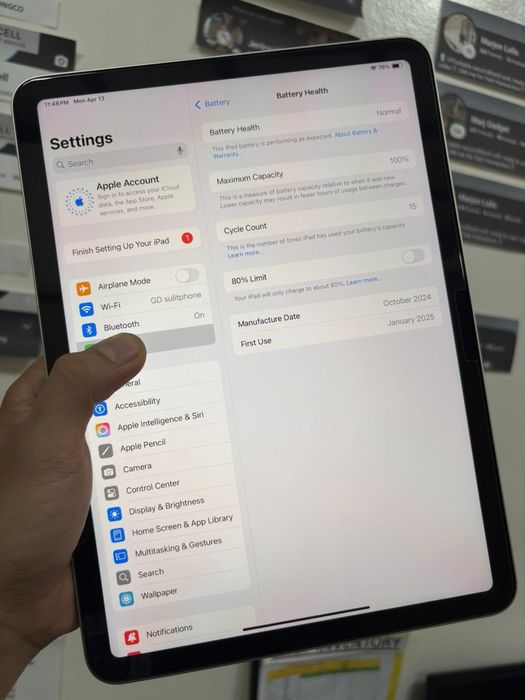 iPad Air 11“ cu M2 , NOU , 100% Bateria