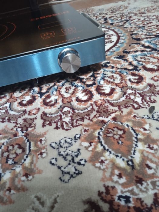 продам индукционную плитку