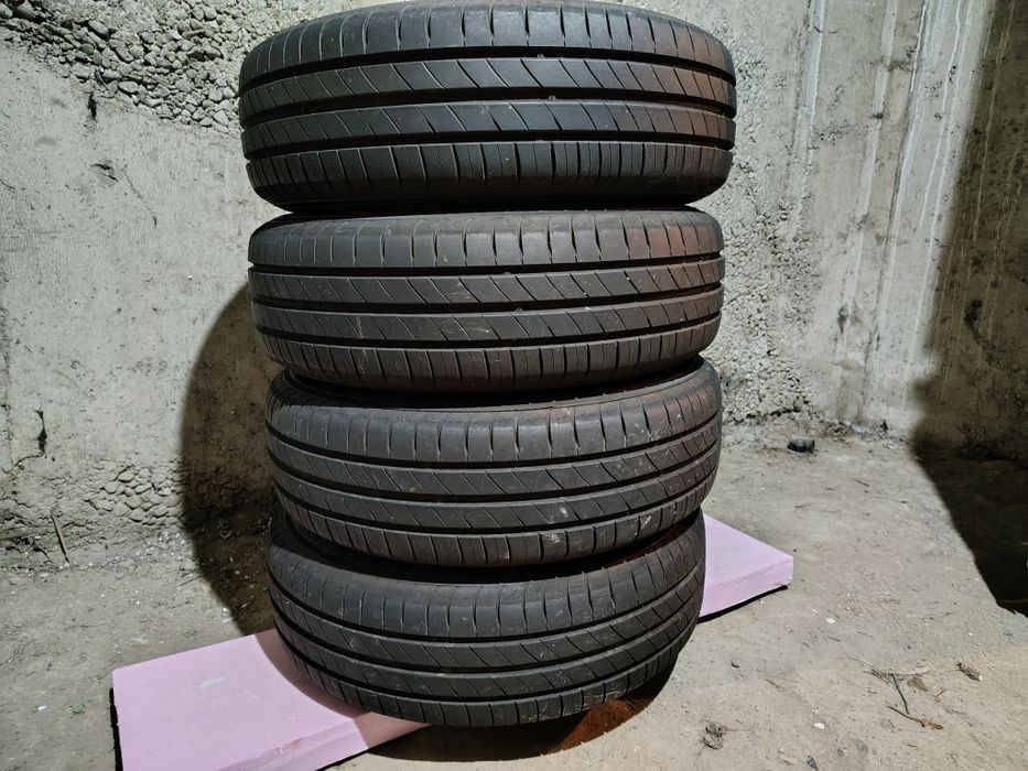 Roți Clio5/Logan3  4x100 6Jx15 ET31// 185/65R15 88H dot 4724