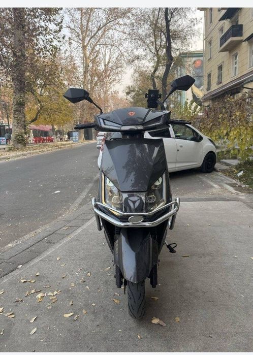 Электроскутер Yadea T5