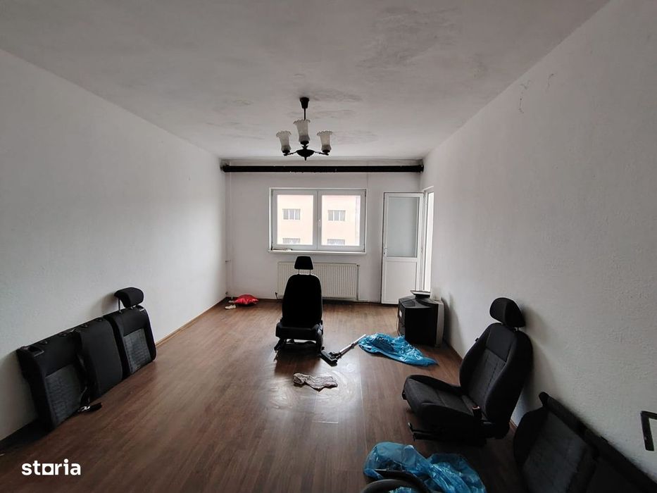 Apartament 3 camere spatios in Targoviste-zona Parc VLad Tepes