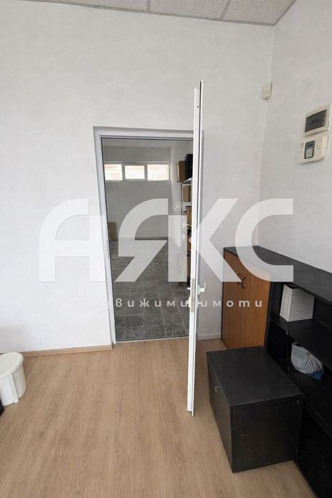 Дава се под наем Офис в София, Хаджи Димитър - 80 кв.м за 800 € - Снимка #2