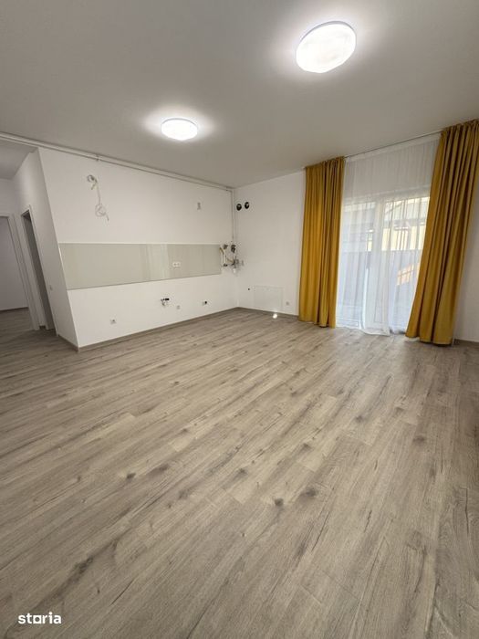 Apartament de 2 camere, 43.62 mp, Gradina 76 mp, Finisat, Zona Poligon
