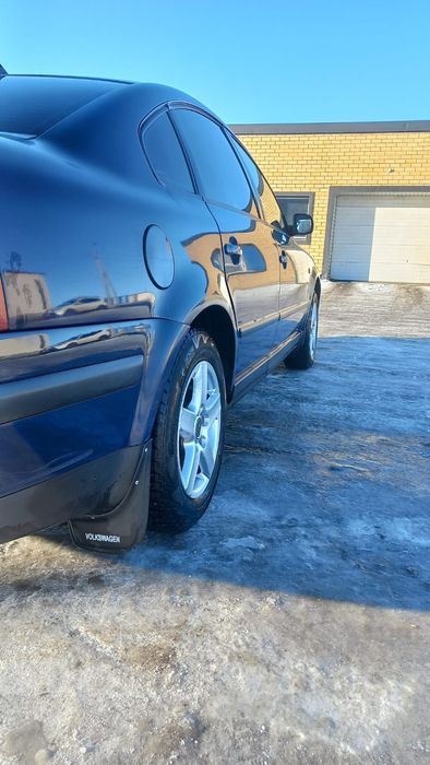 Продам  фольксваген  пассат.