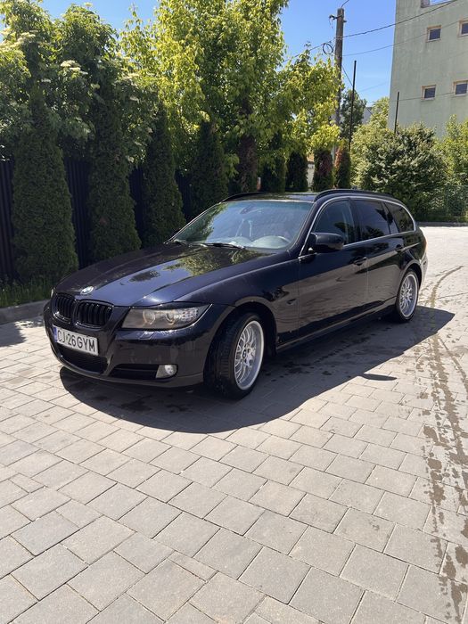 Bmw e91 320d din 2011