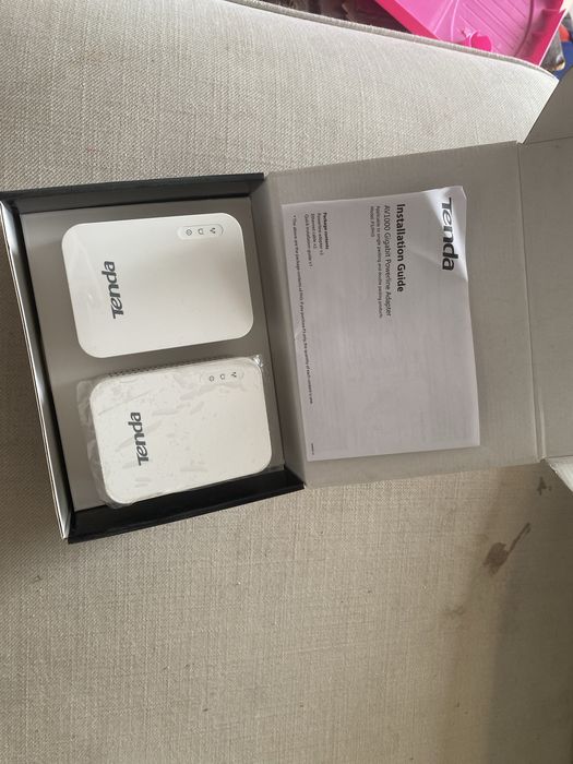 Powerline адаптер Tenda av1000