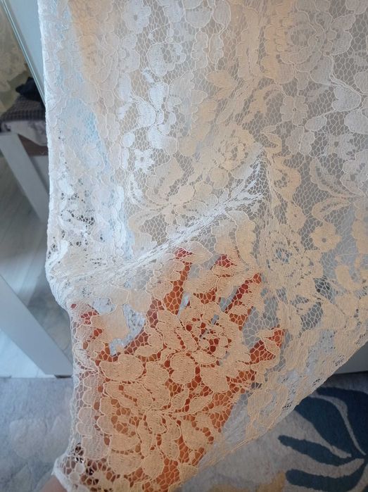 Рокля с дантела 140 см