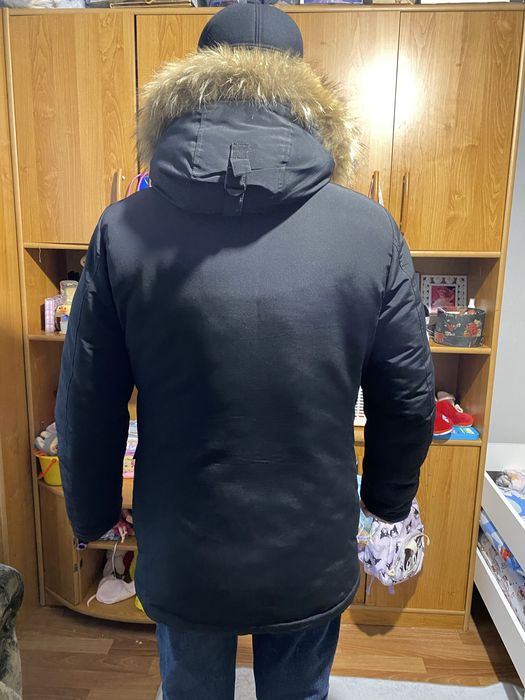 Продам мужской пуховик