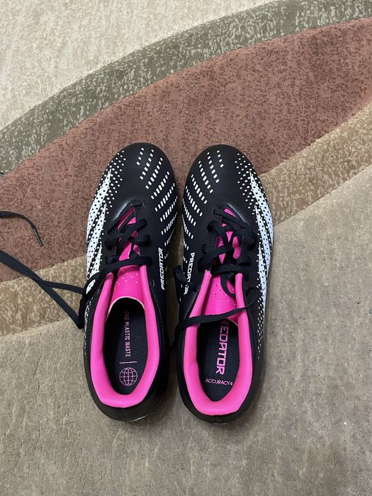 Футбольные бутсы