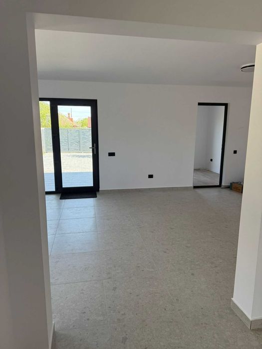 Casă Nouă 114 mp + 680 mp teren | Încălzire în pardoseală | Periș (Snagov-Saftica-Otopeni)