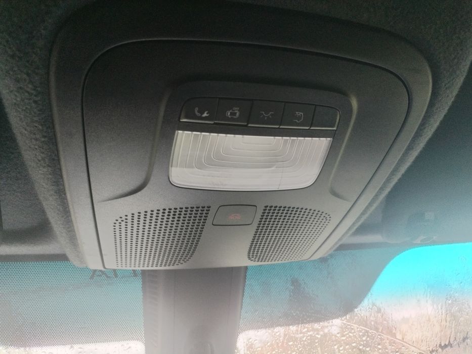 Мерцедес Benz 2021 година. Внос от Италия