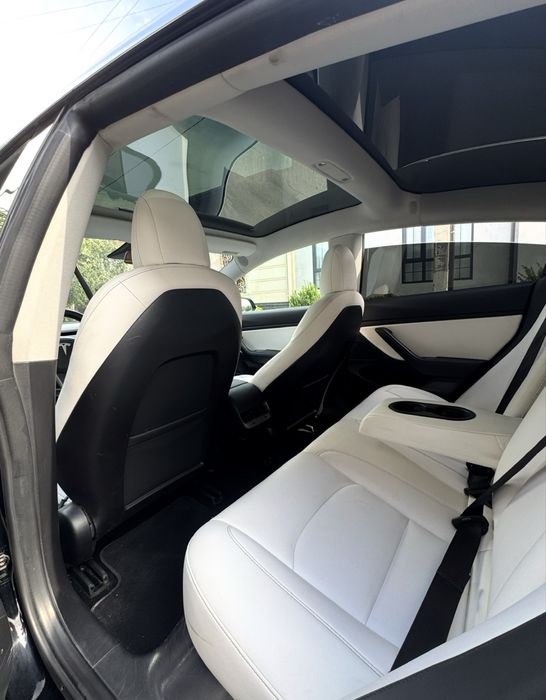 Tesla Model 3 Long Range