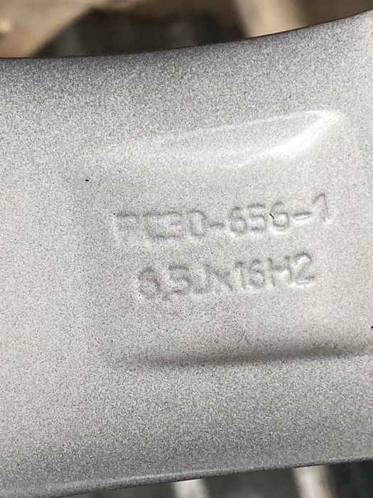 16 цола 4 х 100 мм Рено , Дачия , Renaut , Dacia