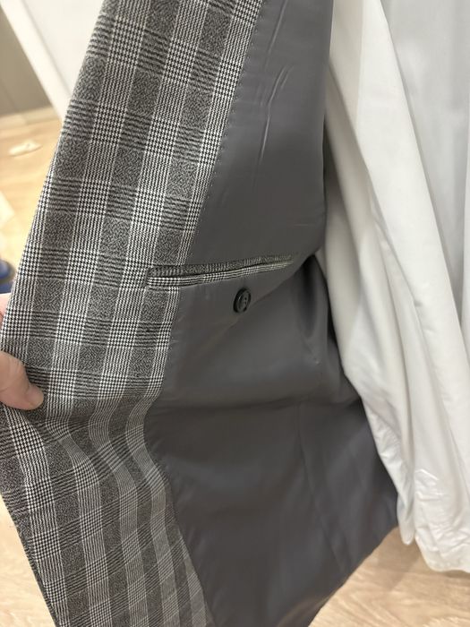 Продам мужской костюм